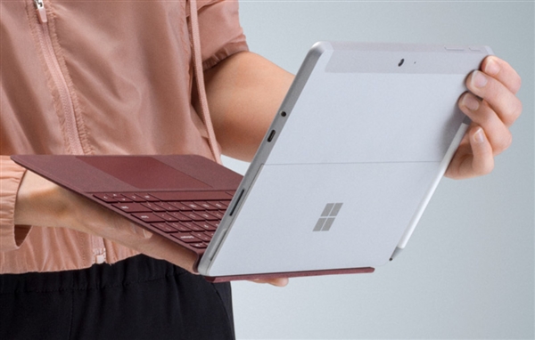 微软Surface Go国行版8月8日开启预售