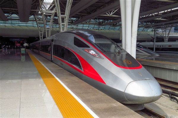 12306：铁路试点刷码乘车，车票将无纸化！