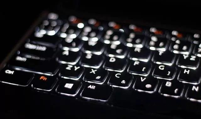 详解笔记本键盘上fn键的使用作用